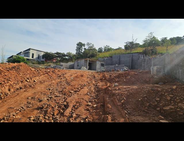 1,220M² VACANT LAND FOR SALE IN CASHAN